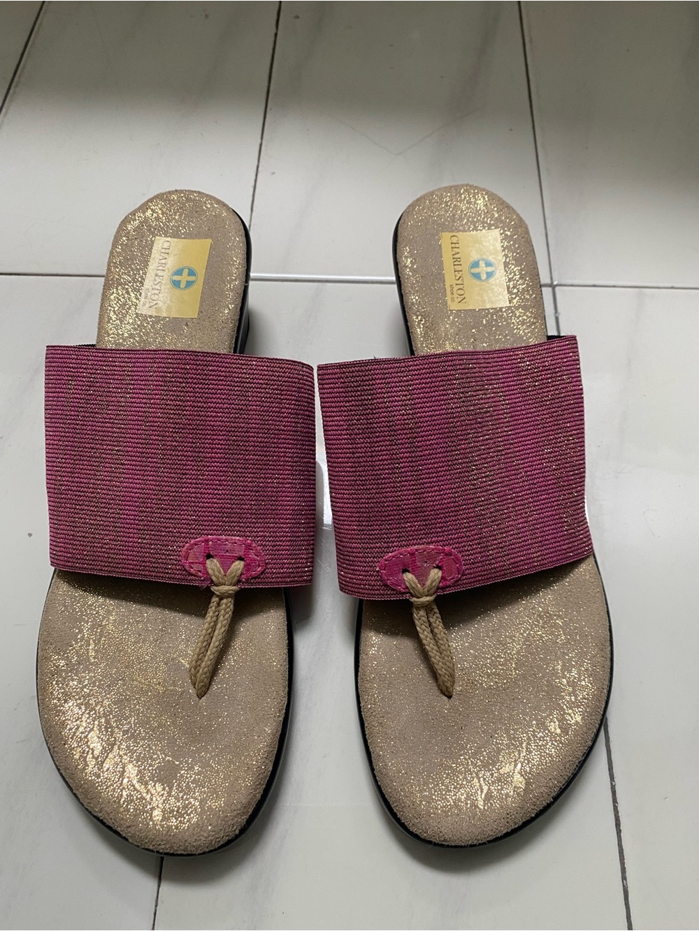 CHARLESTON SHOE CO. Magenta Slide Sandals with Gold Glitter Footbed
